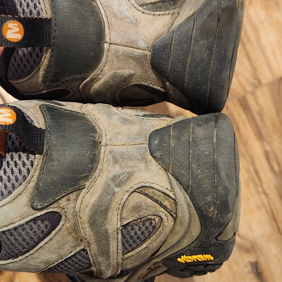 Merrell Vibram Hi Tops - Picture 6 of 9